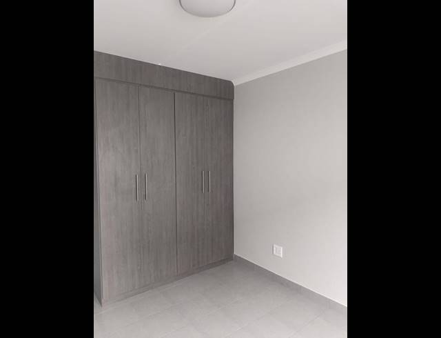 2 BEDROOM PROPERTY TO RENT IN WILLOW PARK MANOR